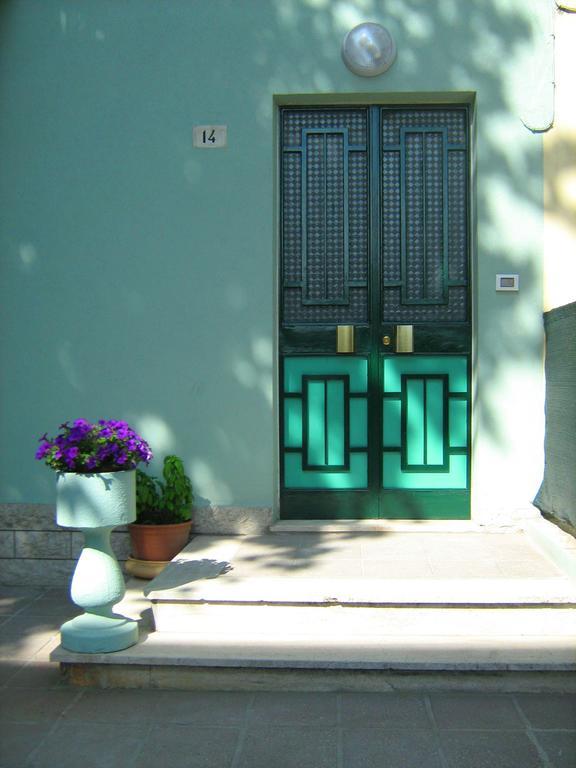 Sirenapop Concept B&B Rivazzurra Di Rimini Exterior photo